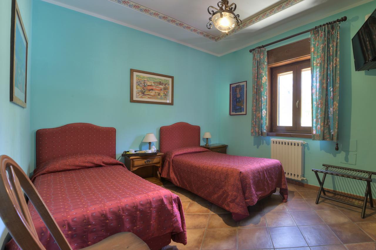 Agriturismo Al Poggetto Villa Пиана дели Албанези Екстериор снимка